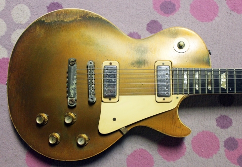 Gibson LP Deluxe 69 2